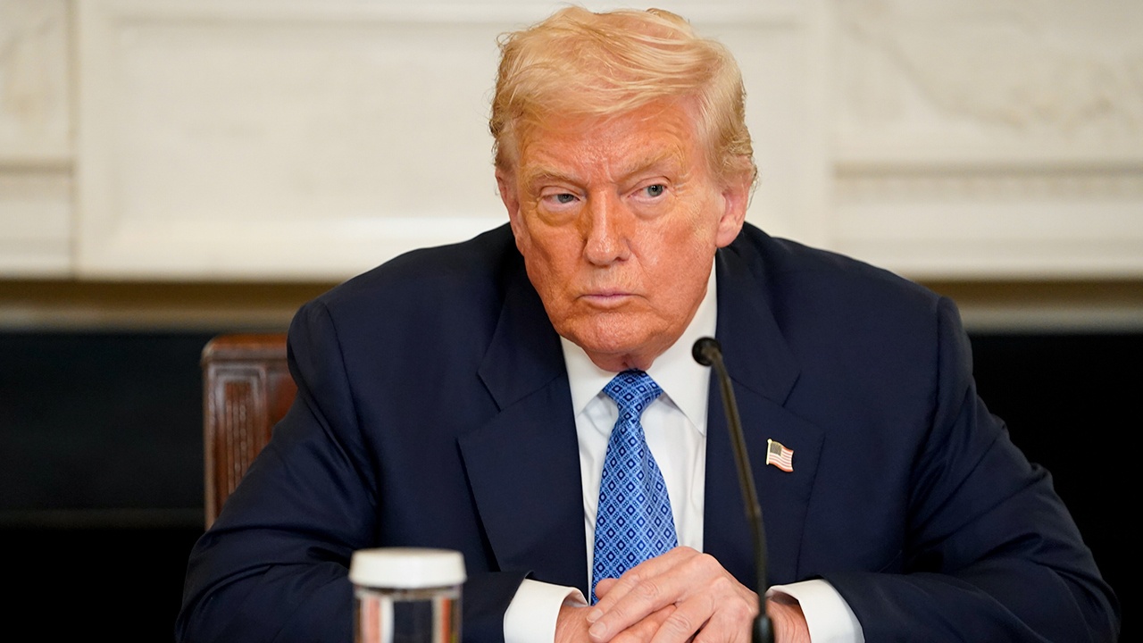 Трамп планирует переместить бездомных в Вашингтоне за пределы столицы