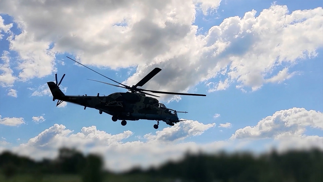 Вертолет Ми-35М Северной группировки уничтожил живую силу ВСУ в зоне СВО