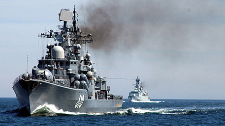 Корабельные ударные группы Балтфлота ВМФ РФ отстрелялись крылатыми ракетами по отряду «противника»