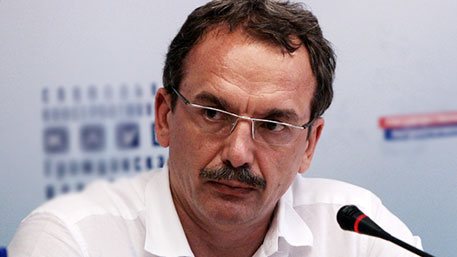 Чтобы армия была сильнее, надо укреплять доверие у населения к военным - советник министра обороны РФ Андрей Ильницкий