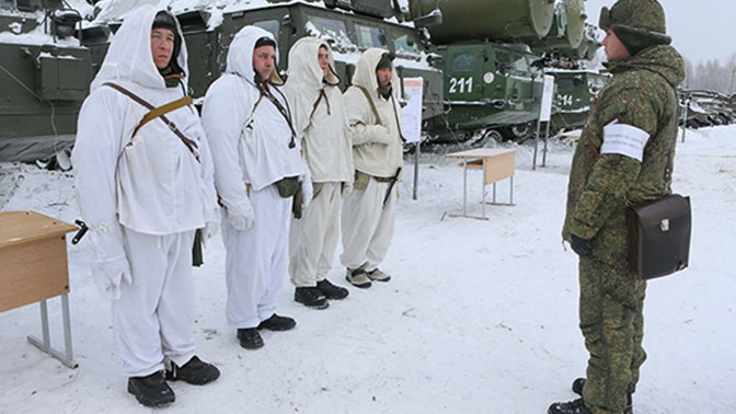 Дополнительные меры безопасности применяют военные на Урале и в Сибири из-за морозов