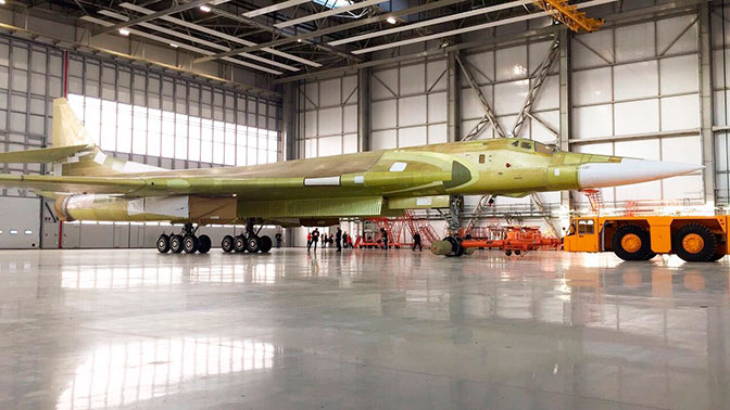 «Супер-лебедь»: каким станет новый бомбардировщик Ту-160М2