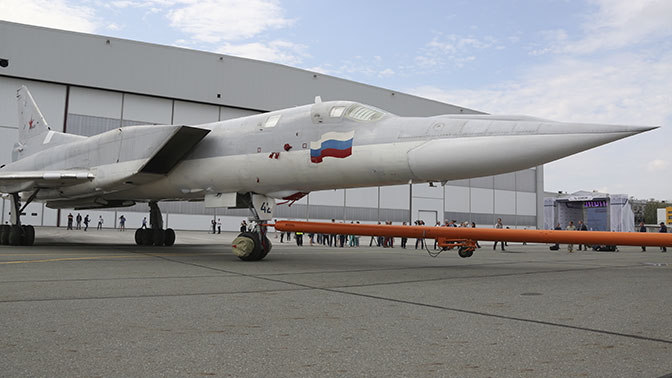 Новейший дальний бомбардировщик Ту-22М3М совершил первый полет