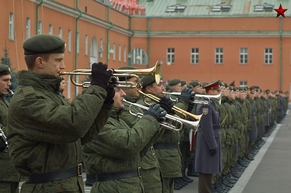 Комендантский полк в москве