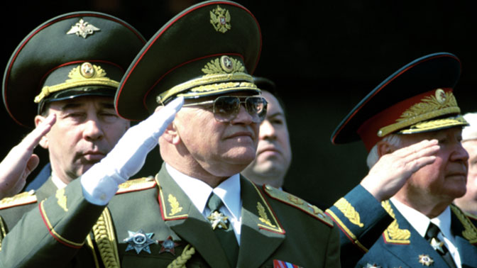 НАТО было в шоке: как первый маршал РФ спас мир от ядерной катастрофы