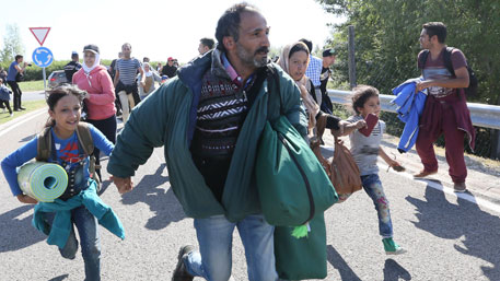 Беженцы объявили голодовку на границе Венгрии