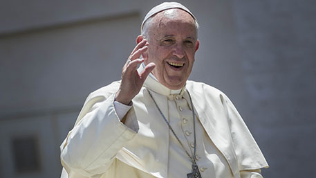 Папа римский призвал христиан просить прощения у геев за прошлое