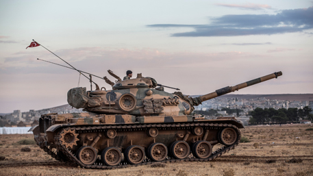 Турция подтвердила переброску военной техники к границе с Ираком