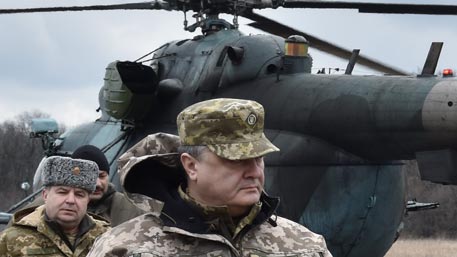 Порошенко сделал Донбасс отдельной военно-воздушной зоной  