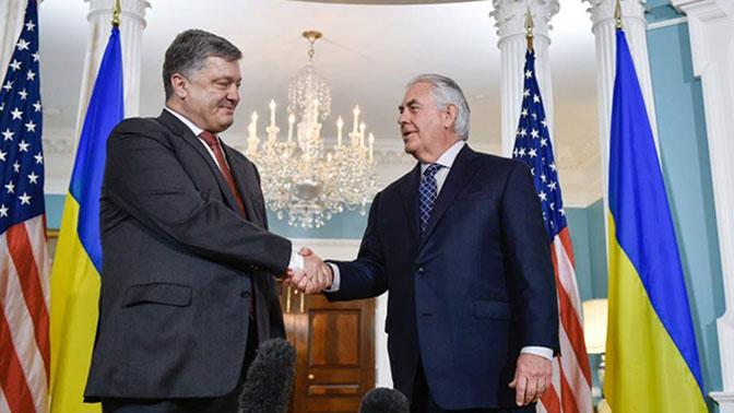 Порошенко и Тиллерсон обсудили «возвращение Крыма»
