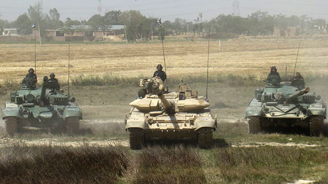 Россия модернизирует индийские танки Т-72 - ТРК Звезда Новости, 05.07.2017