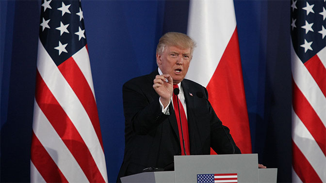 Трамп заявил, что Россия должна перестать поддерживать иранский и сирийский режимы