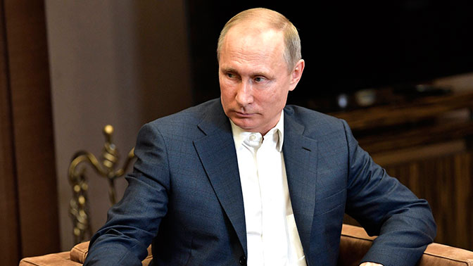 Путин подписал закон об ужесточении наказания за склонение к суициду