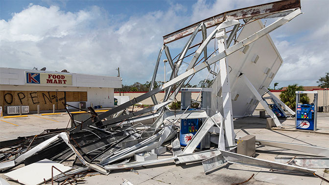Ураган «Ирма» посеял анархию на Карибских островах