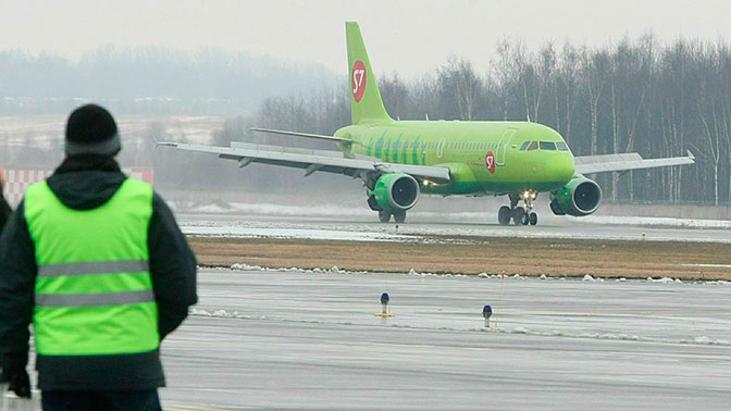 Рейс улан удэ москва. Самолёт Улан-Удэ s7. S7 Airlines Улан Удэ. Улан-Удэ -- Новосибирск самолет s7. Самолет Улан Казань Улан Удэ.