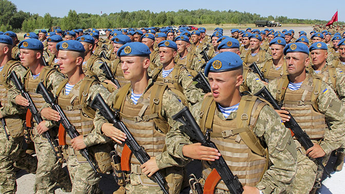Отныне под запретом: как Украина отказалась от своих десантных войск