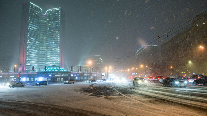 Сильный снегопад и гололедица ожидаются в Москве